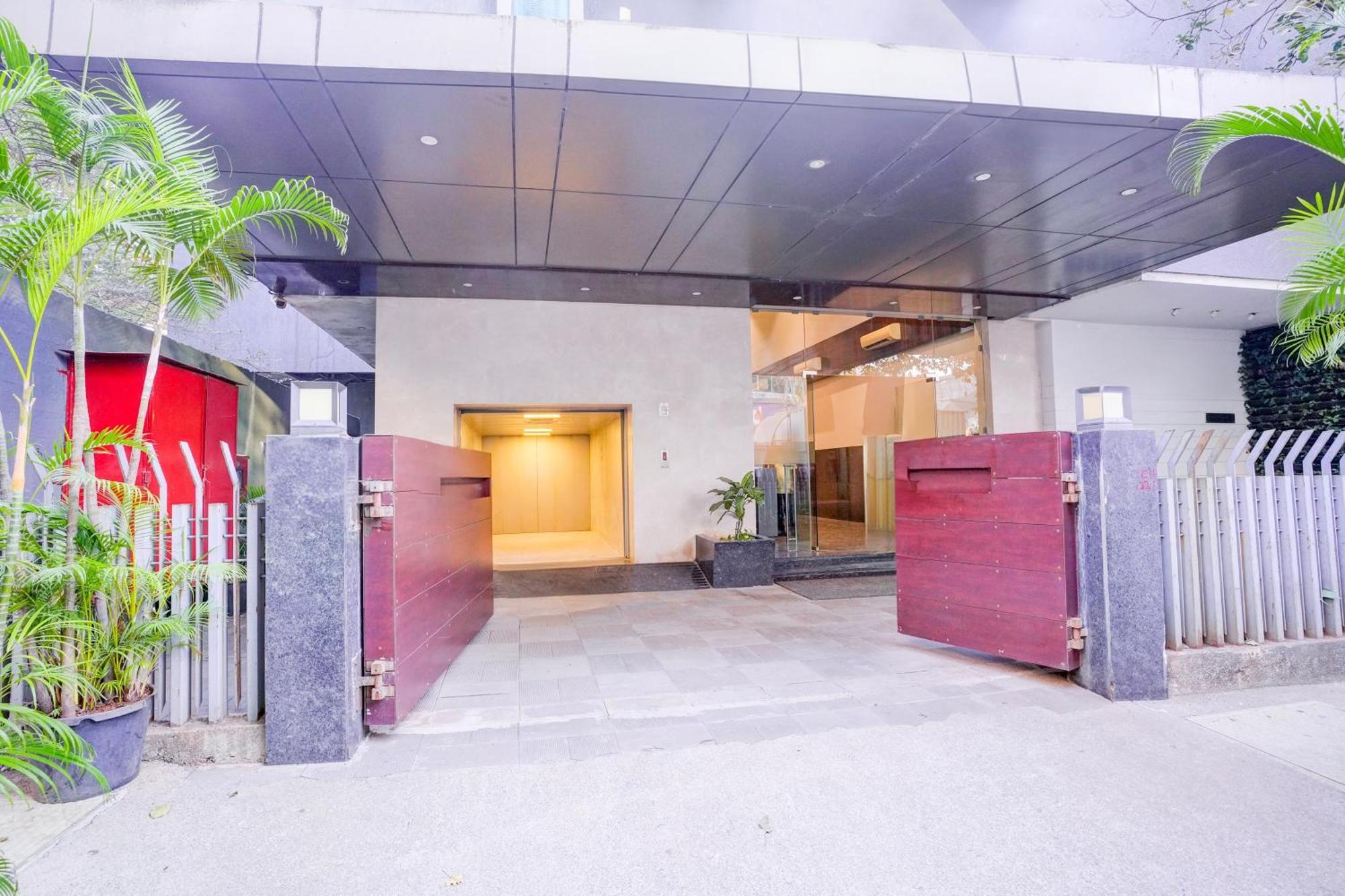 Super Townhouse Oak Times Square Le Western - Mumbai — Photos 3